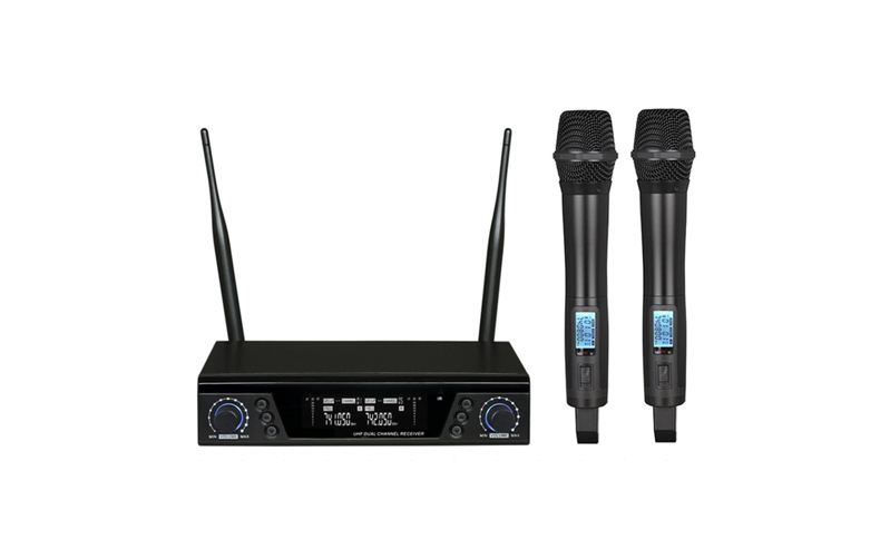 True Diversity UHF Wireless Microphone System WM-U200