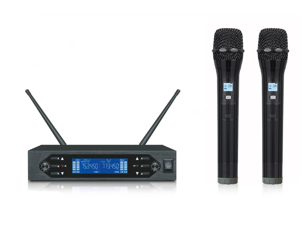 UHF Wireless Microphone System WM-U200B